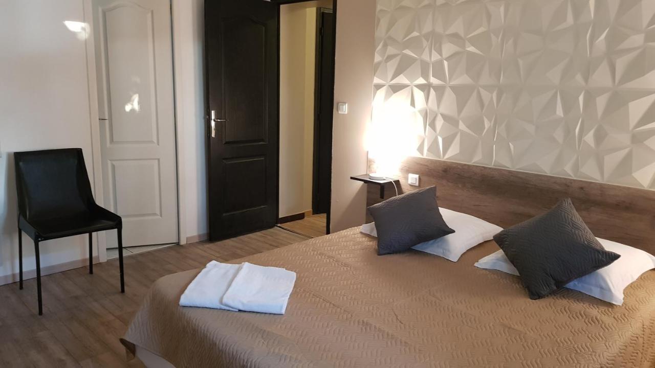 Hotel Les Lodges D'Eauze Dış mekan fotoğraf